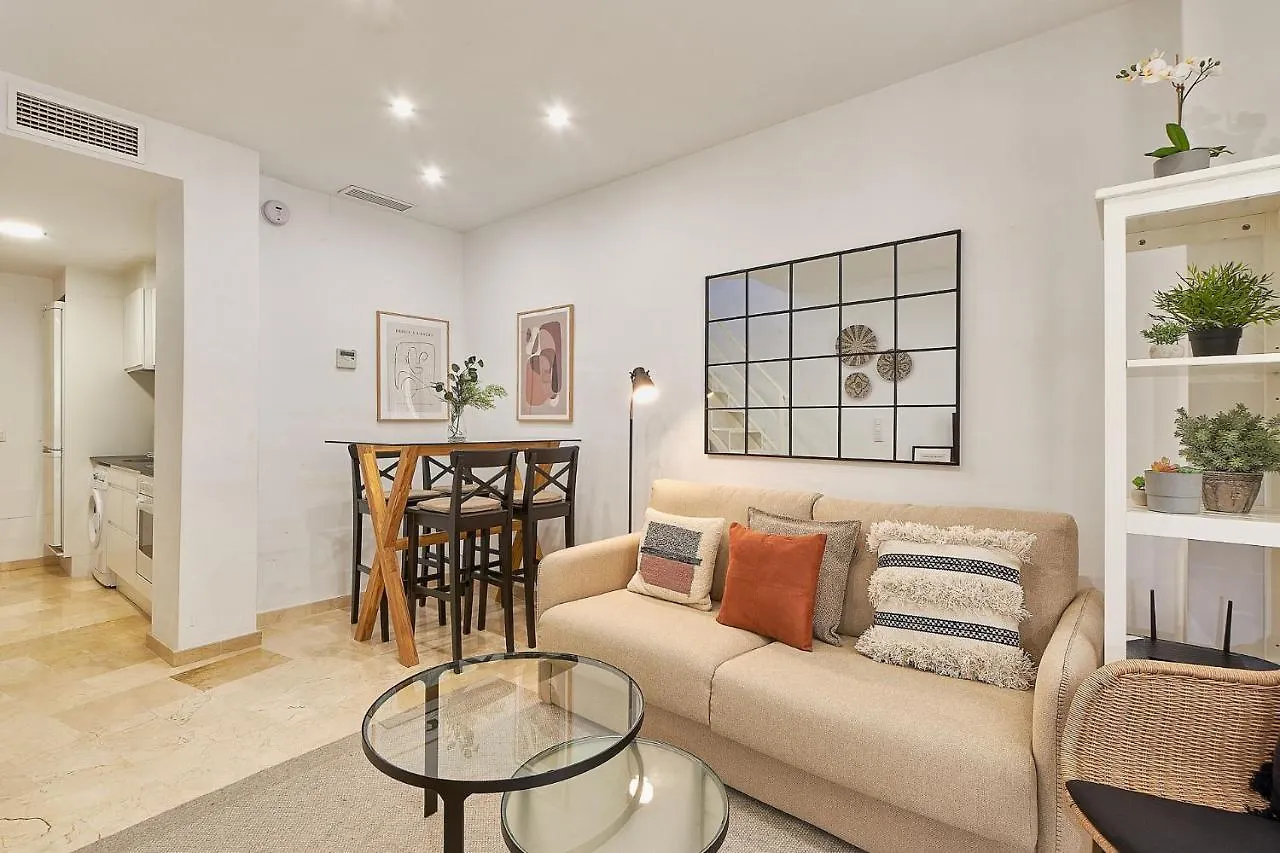 Hanna Apartment In Malaga By Solaga Holiday Homes Spanje
