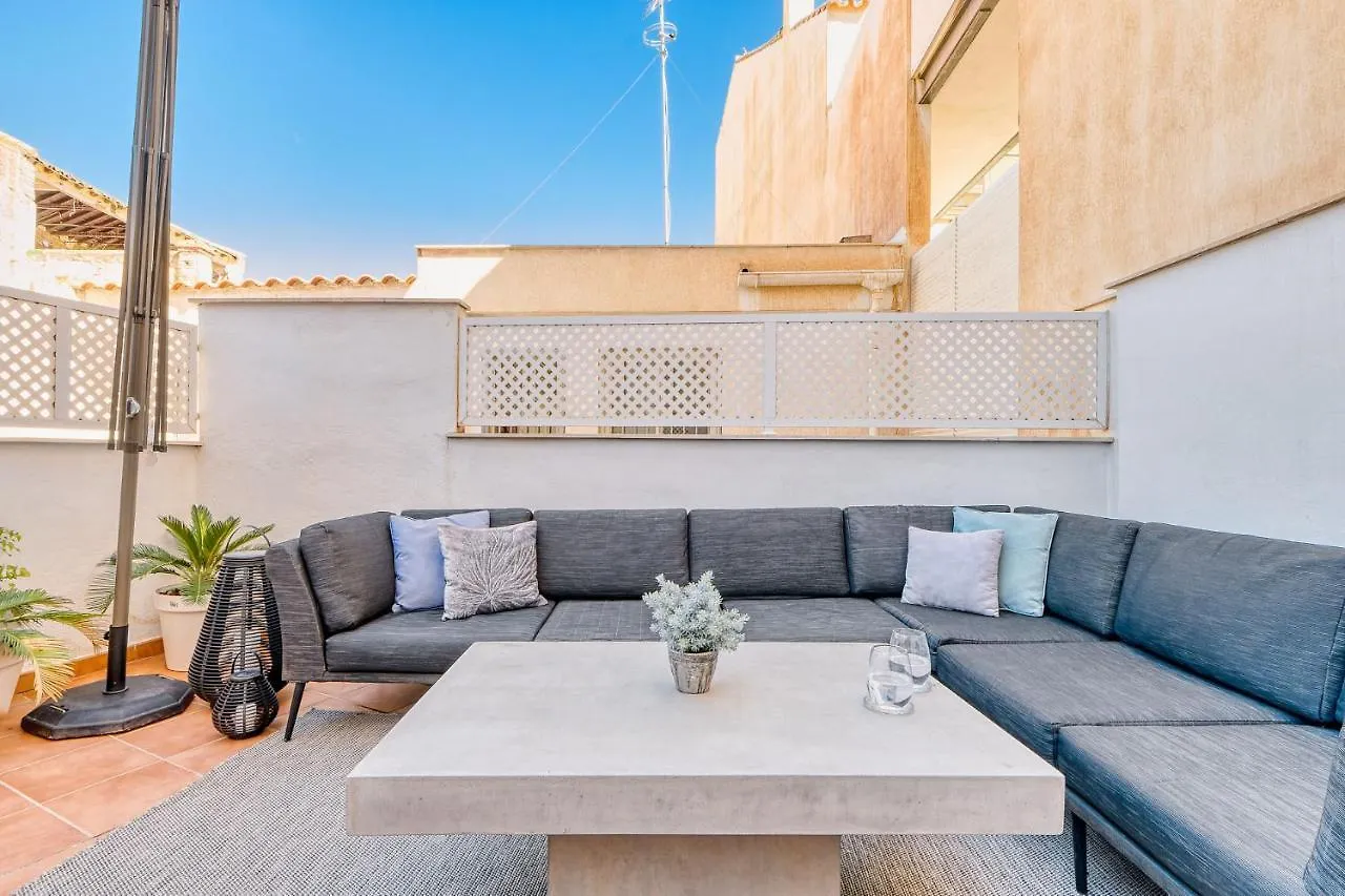 Hanna Apartment In Malaga By Solaga Holiday Homes Spanje
